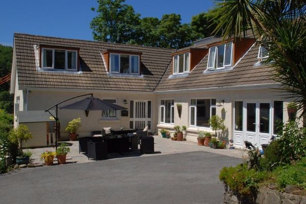 Bay View Hotel (Wales)